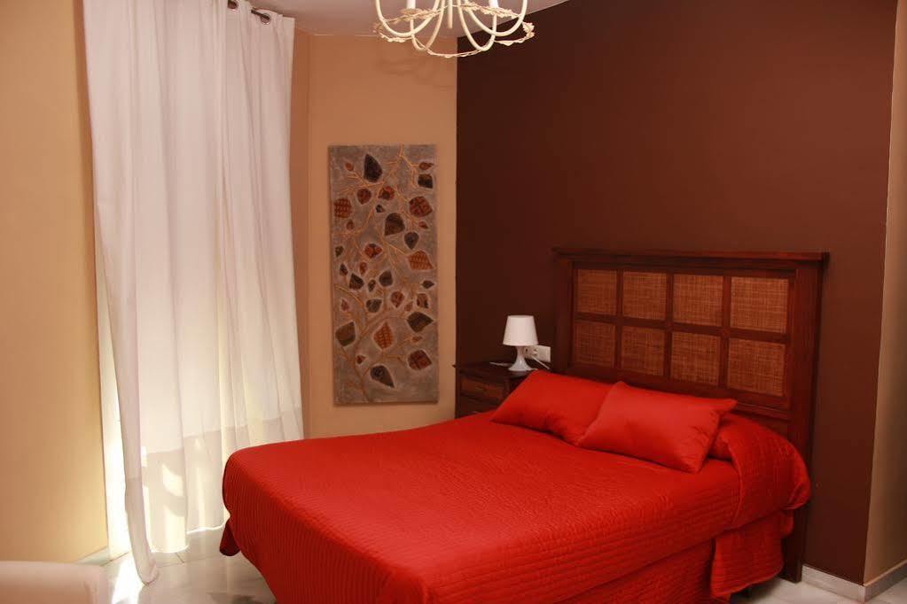 Hostal Tilos Málaga Dış mekan fotoğraf